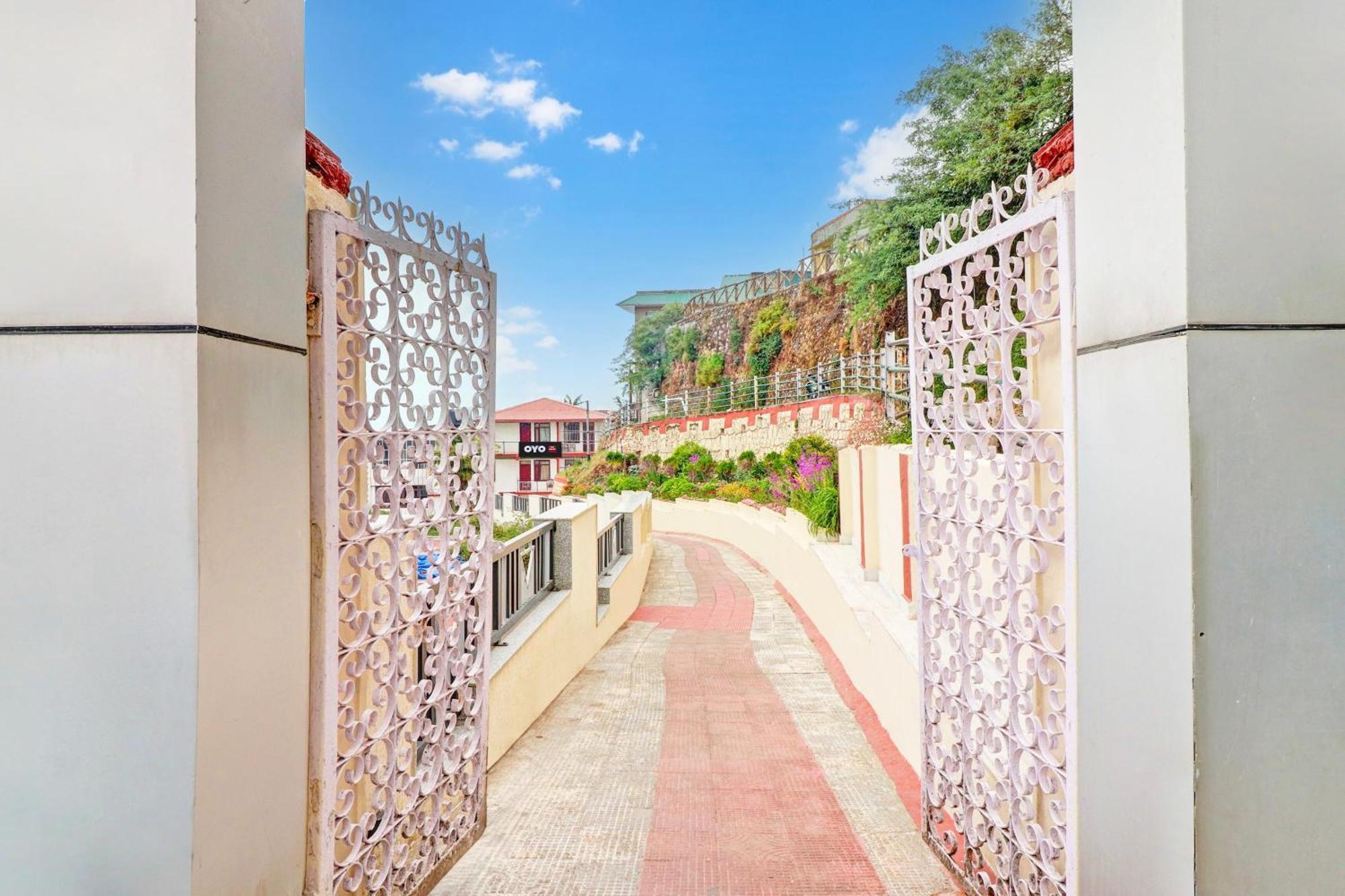 Hotel Super Collection O Pioneer Mussoorie Exterior foto